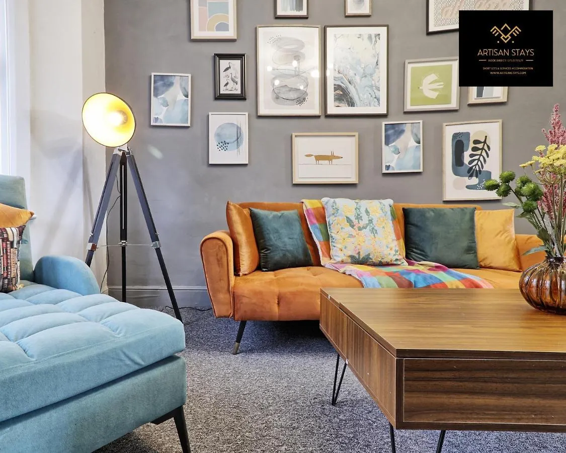 Vintage Vibes By Artisan Stays In Southend-On-Sea I Weekly Or Monthly Stay Offer I Pvt Parking I Sleeps 5