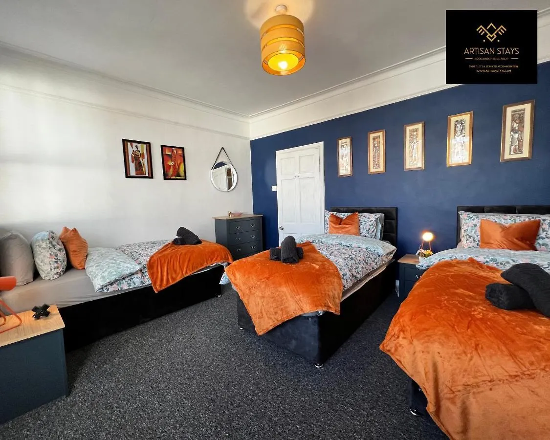 Holiday home Vintage Vibes By Artisan Stays In Southend-On-Sea I Weekly Or Monthly Stay Offer I Pvt Parking I Sleeps 5 United Kingdom