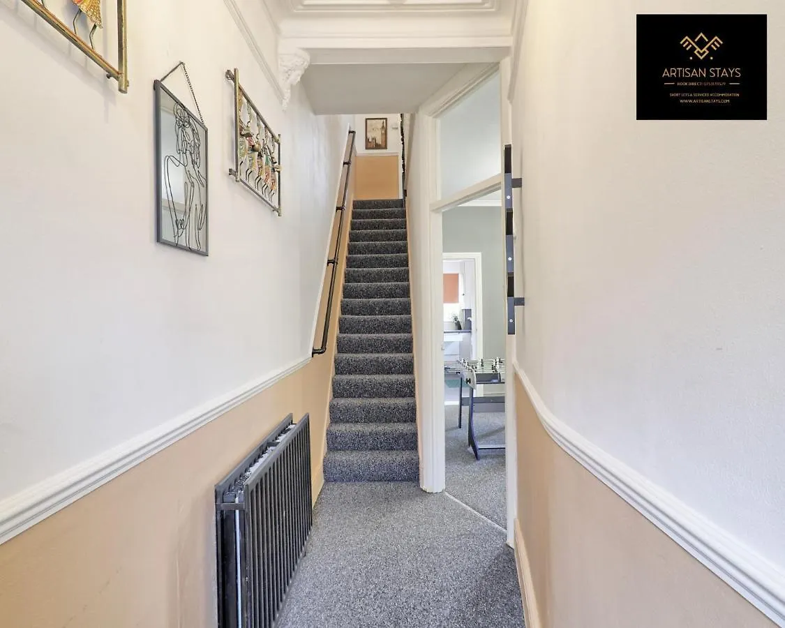 Holiday home Vintage Vibes By Artisan Stays In Southend-On-Sea I Weekly Or Monthly Stay Offer I Pvt Parking I Sleeps 5