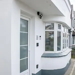 Stylish Retreat In Leigh-on-sea Southend-on-Sea